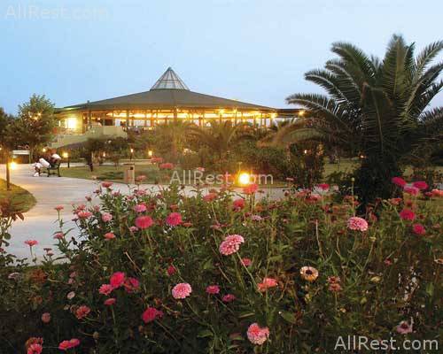 Golden Coaste Resort Hotel 40